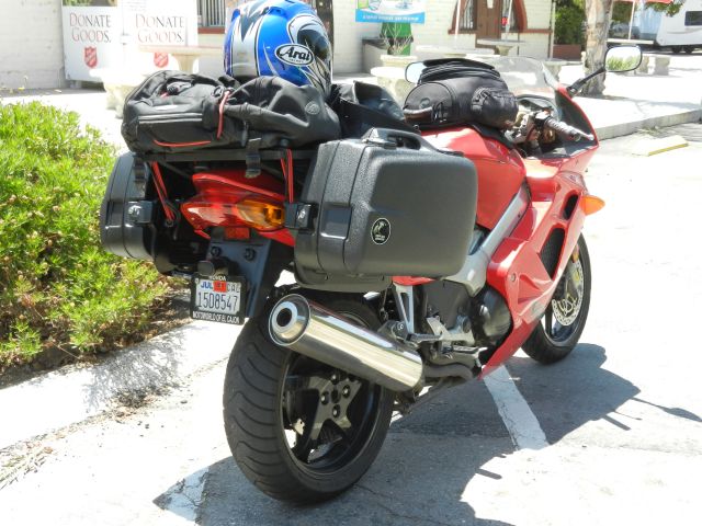 med_gallery_2144_2760_1589159.jpg
