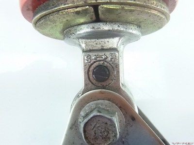 VFR800 lower shock mount