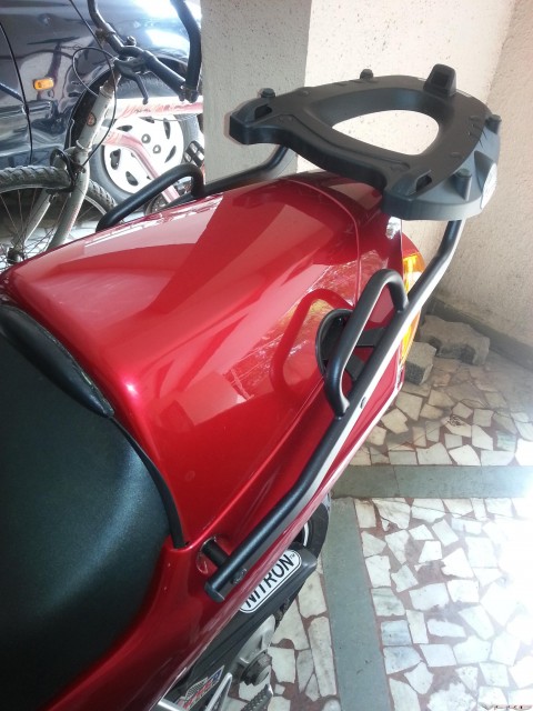 00. Givi Rack