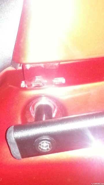 01. Rear cowl Cant Fit